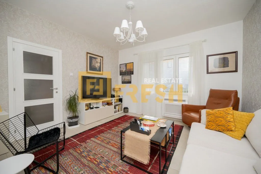 Sale, house, 180m², Dalmatinska ulica, Podgorica