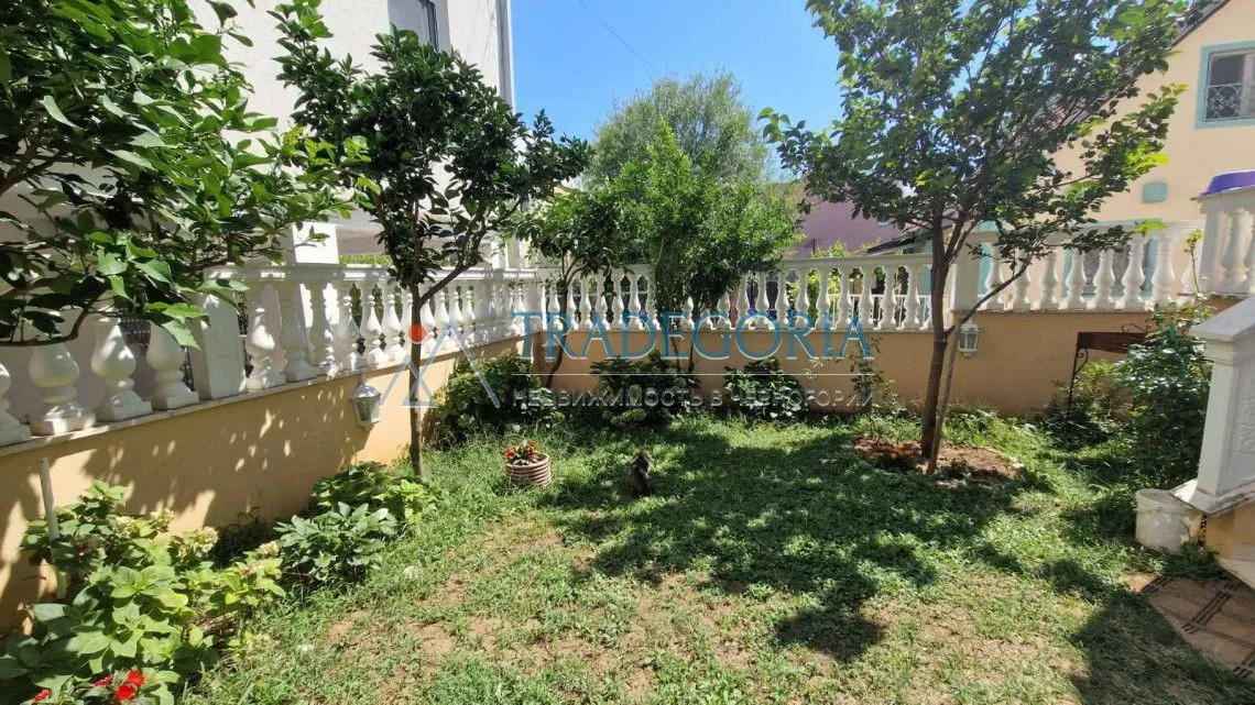 Prodaja, kuća, 194m², Sutomore, Bar