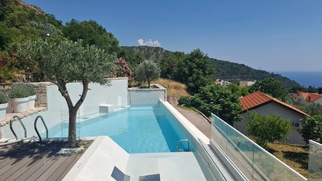 Sale, house, 206m², Reževići, Budva