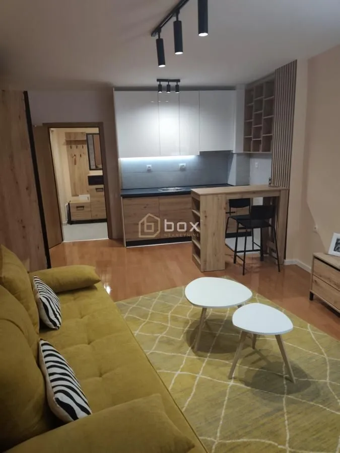 Rent, studio apartment, 28m², Palilula, Niš
