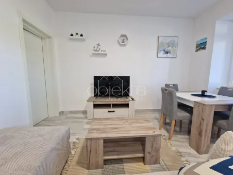 Izdavanje, stan, 53m², Kotor, Crna Gora - image 3