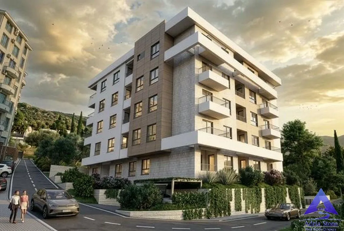 Sale, two bedroom apartment, 60m², Bečići, Budva