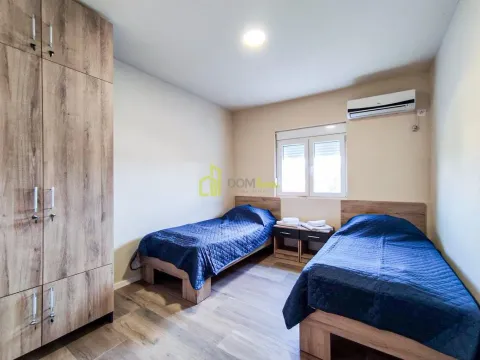 Izdavanje, dvosoban stan, 65m², Donja Gorica, Podgorica - image 11