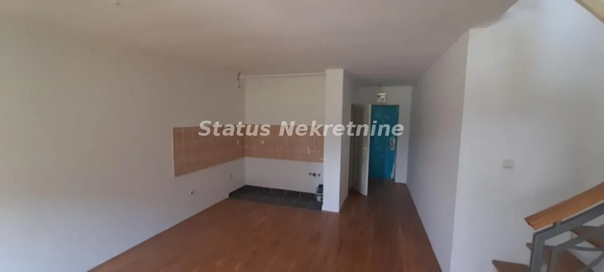 Sale, office space, 128m², Novo naselje, Novi Sad