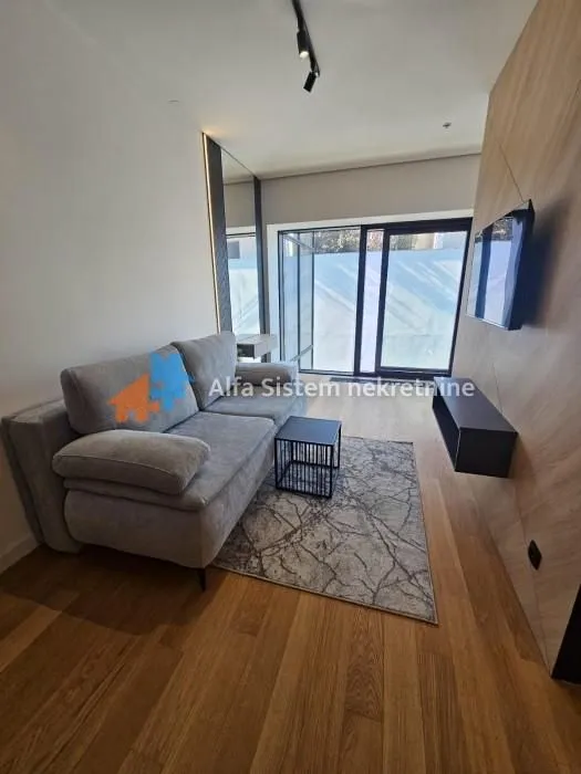 Rent, one bedroom apartment, 40m², Novi Beograd Blok 65, Novi Beograd Sve Podlokacije