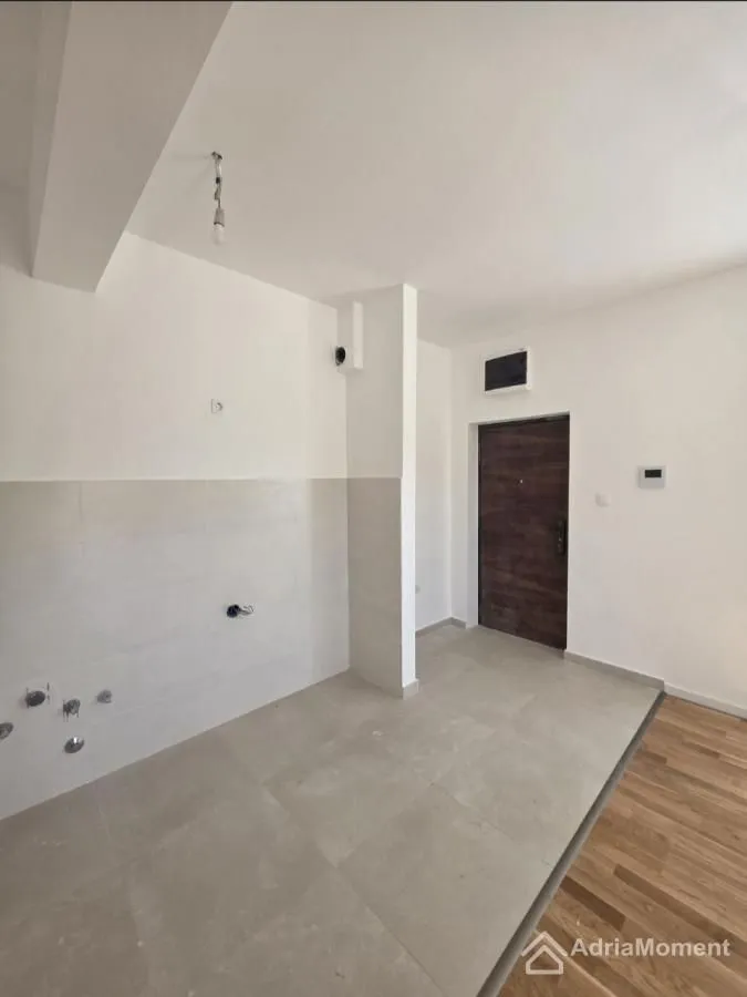 Sale, one bedroom apartment, 41m², Podkošljun, Budva