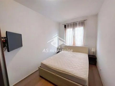Rent, three bedroom apartment, 64m², Kalenić Pijaca, Vračar Sve Podlokacije - image 20