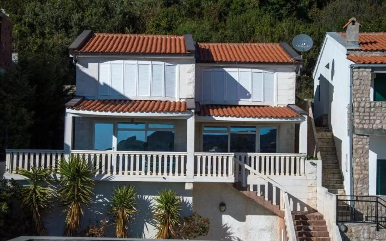 Sale, house, 164m², Utjeha, Ulcinj