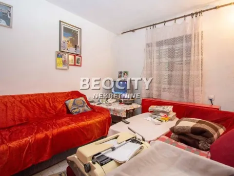Sale, two bedroom apartment, 28m², Dorćol Sve Podlokacije, Beograd