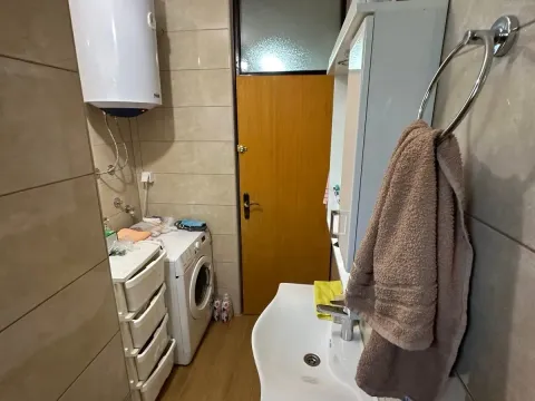 Sale, house, 110m², Zabjelo, Podgorica - image 8