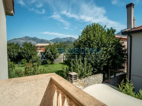 Prodaja, kuća, 180m², Bar, Crna Gora - image 15