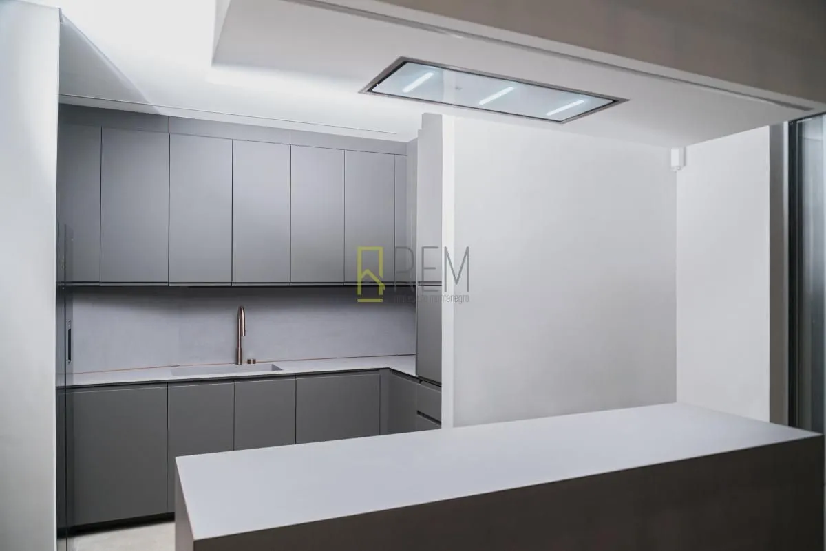 Sale, house, 230m², Tudorovići, Budva