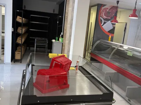 Rent, office space, 160m², Kamenovo, Budva - image 11