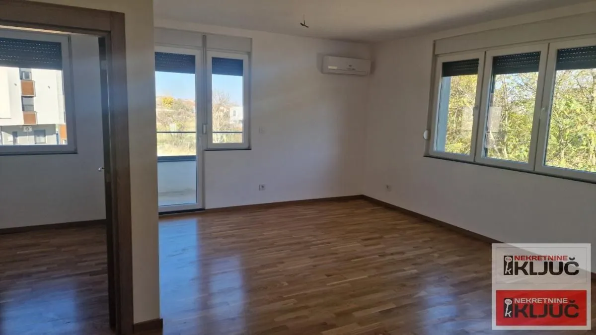 Sale, three bedroom apartment, 70m², Alibegovac, Petrovaradin