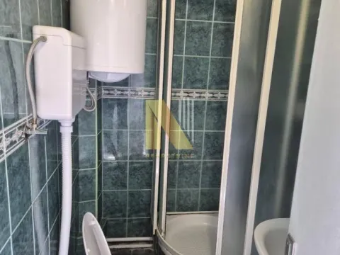 Prodaja, stan, 174m², Grbavica, Novi Sad Sve Podlokacije - image 2