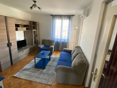 Stan in Medijana