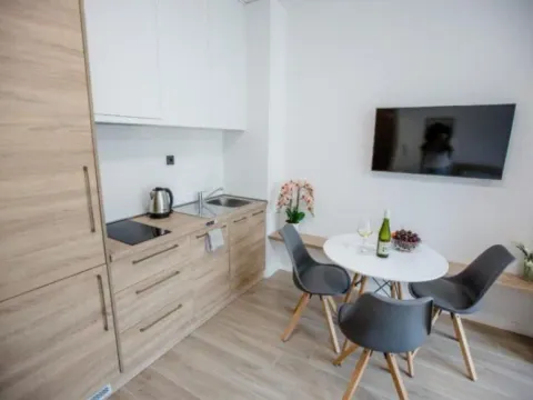 Prodaja, garsonjera, 27m², Bečići, Budva - image 4