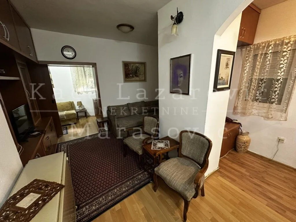 Rent, one bedroom apartment, 33m², Vračar Centar, Vračar Sve Podlokacije