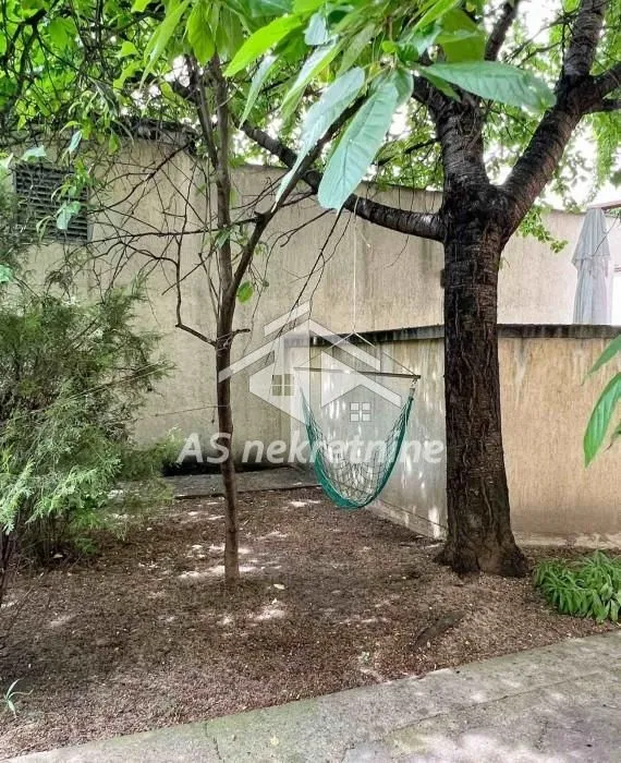 Izdavanje, dvosoban stan, 67m², Kalenić Pijaca, Vračar Sve Podlokacije