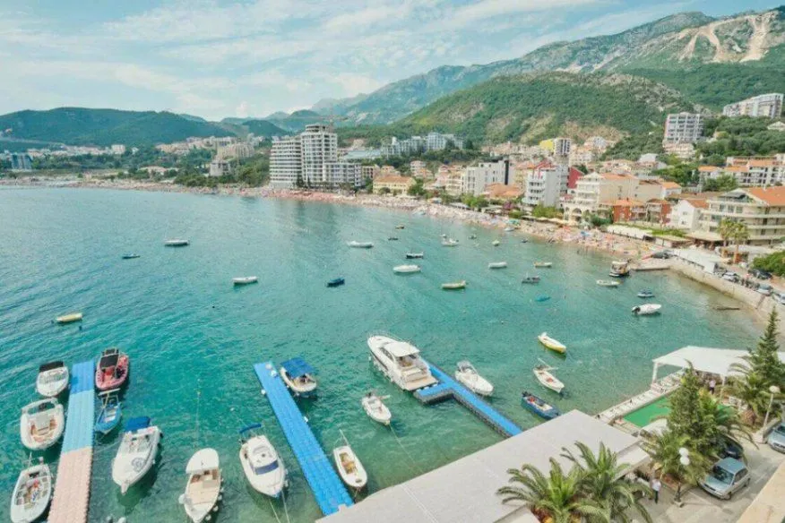 Sale, three bedroom apartment, 350m², Rafailovići, Budva