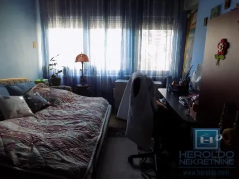 Sale, three bedroom apartment, 95m², Paraćin, Srbija - image 2