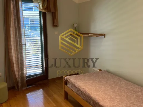 Prodaja, trosoban stan, 130m², Risan, Kotor - image 2