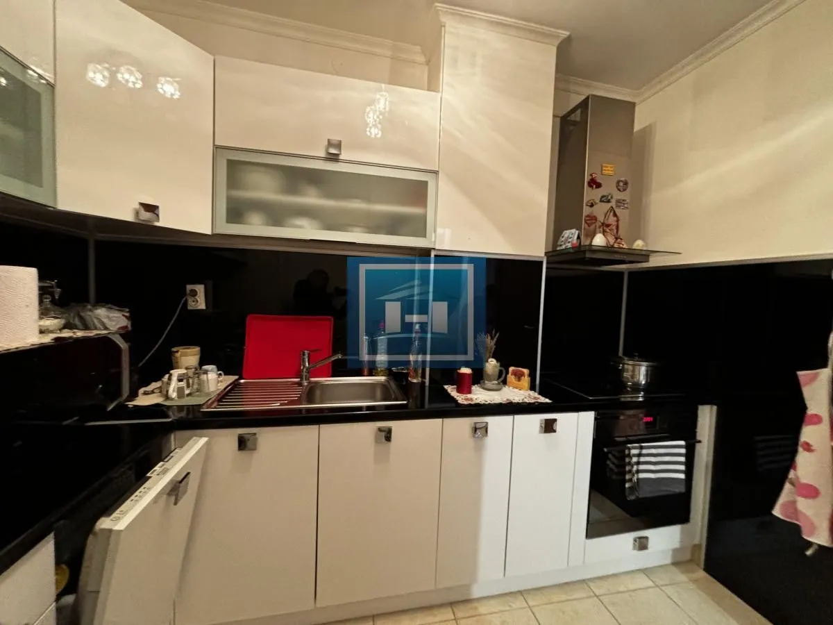 Prodaja, trosoban stan, 85m², Centar, Jagodina