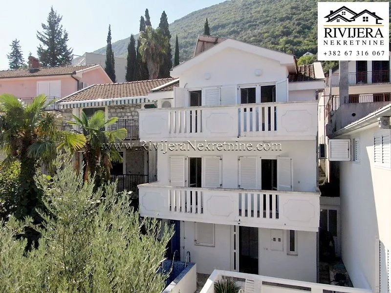 Prodaja, kuća, 130m², Njivice, Herceg Novi