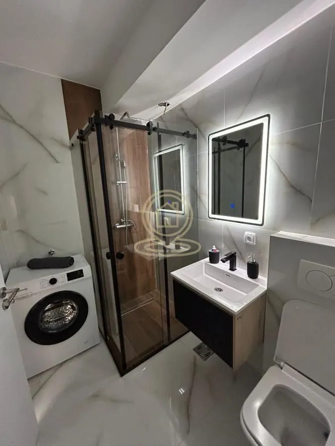 Izdavanje, jednosoban stan, 35m², Stari Grad, Beograd