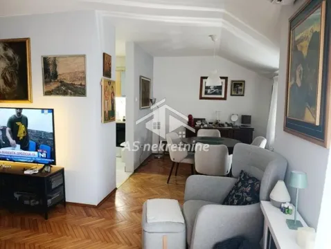 Izdavanje, četvorosoban stan, 108m², Savski Venac, Beograd - image 6