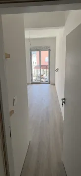 Prodaja, jednosoban stan, 56m², Lazi, Budva - image 4