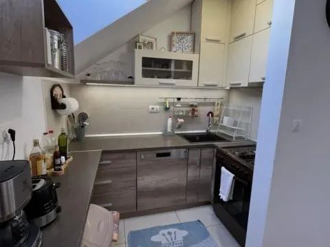 Prodaja, četvorosoban stan, 77m², Bulevar patrijarha Pavla, Novi Sad Sve Podlokacije - image 39