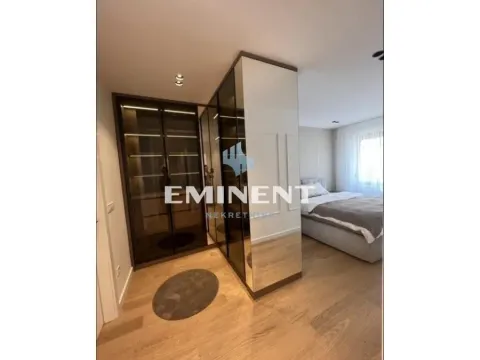 Izdavanje, četvorosoban stan, 112m², Stari Grad, Beograd - image 8