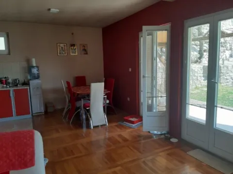 Sale, house, 160m², Rogami, Podgorica - image 7