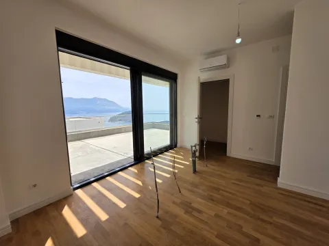Prodaja, kuća, 184m², Budva, Crna Gora - image 17
