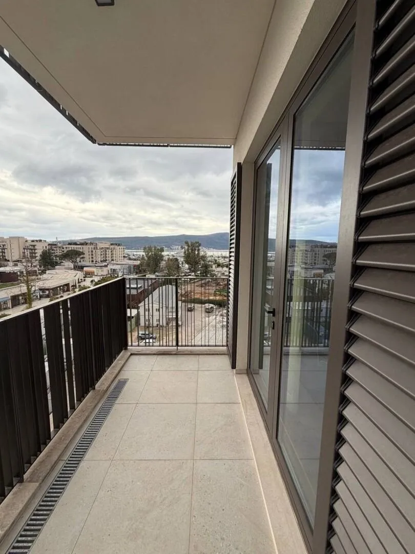 Rent, one bedroom apartment, 50m², Porto Montenegro, Tivat