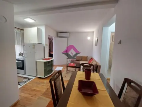 Rent, two bedroom apartment, 40m², Uciteljsko Naselje, Zvezdara Sve Podlokacije - image 13