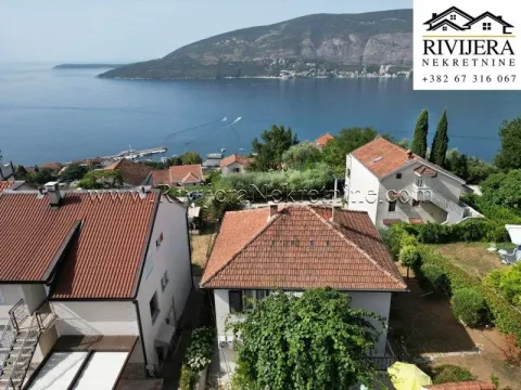 Prodaja, kuća, 99m², Centar, Herceg Novi