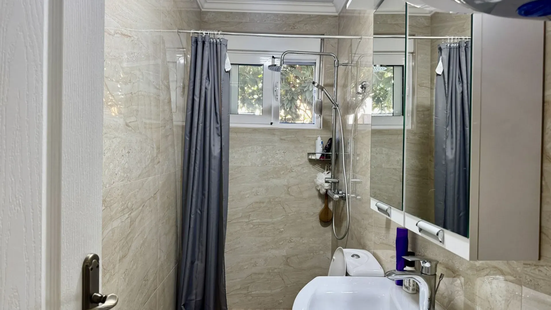 Rent, three bedroom apartment, 100m², Seljanovo, Tivat