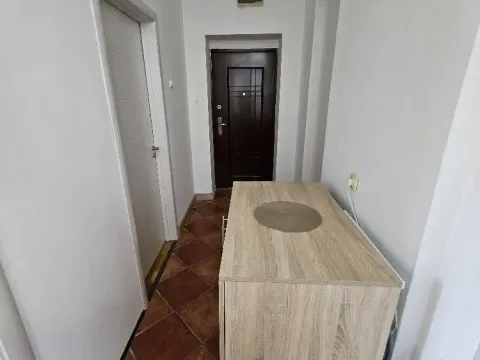 Izdavanje, poslovni prostor, 20m², Stari Grad, Beograd - image 11