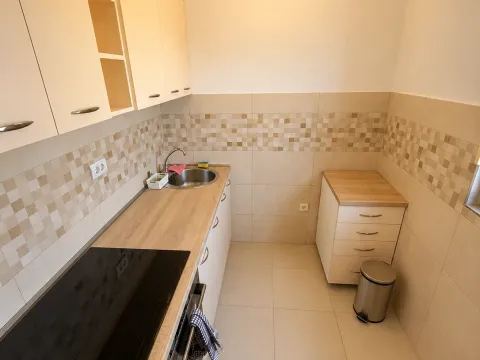 Izdavanje, garsonjera, 29m², Zabjelo, Podgorica - image 5