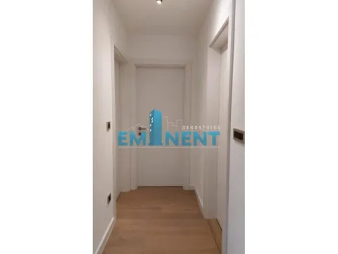 Izdavanje, trosoban stan, 74m², Novi Beograd Blok 67, Novi Beograd Sve Podlokacije - image 8