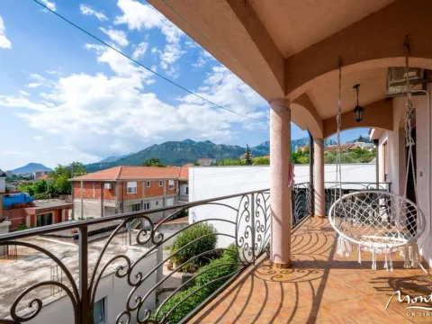 Prodaja, kuća, 280m², Bar, Crna Gora