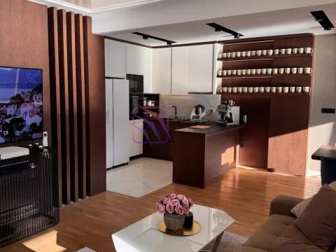 Prodaja, dvosoban stan, 85m², Dobrota, Kotor - image 6
