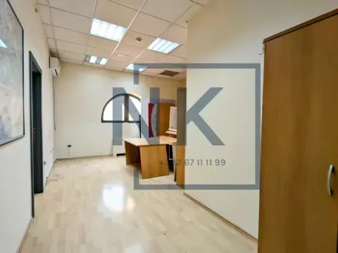 Sale, office space, 315m², Centar, Podgorica - image 10