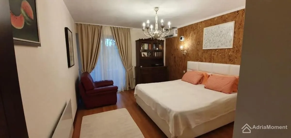 Sale, three bedroom apartment, 121m², Petrovac, Budva