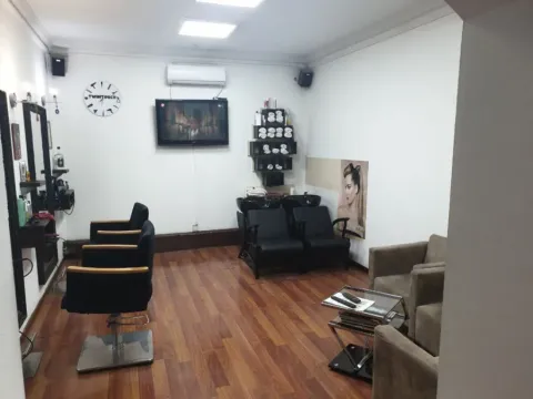 Prodaja, poslovni prostor, 69m², Centar, Podgorica - image 2