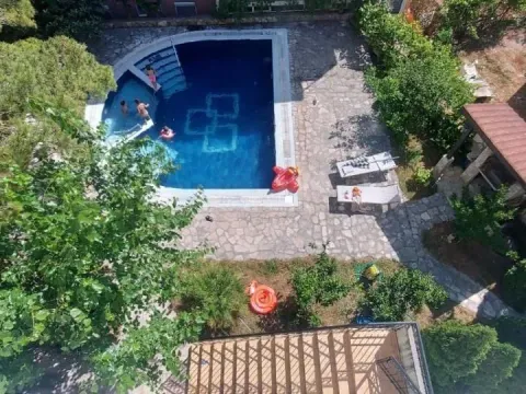 Sale, one bedroom apartment, 65m², Podmaine, Budva - image 10