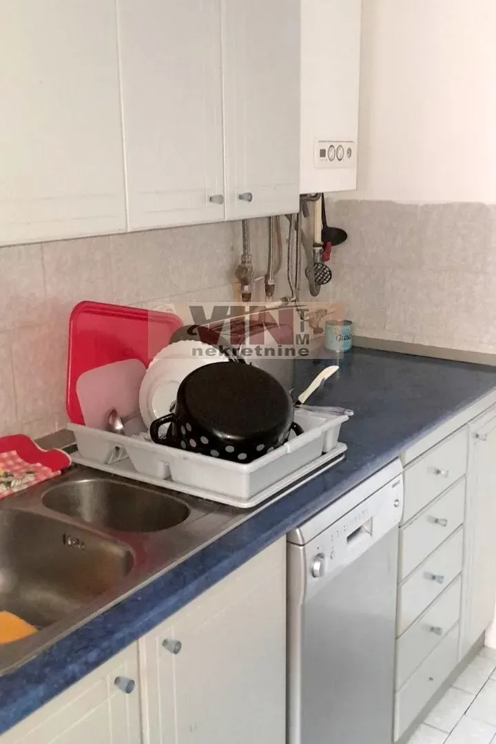Sale, two bedroom apartment, 70m², Karaburma, Palilula Sve Podlokacije