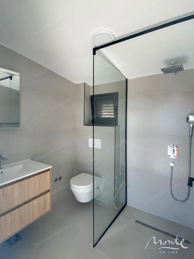Sale, house, 385m², Bjeliši, Bar